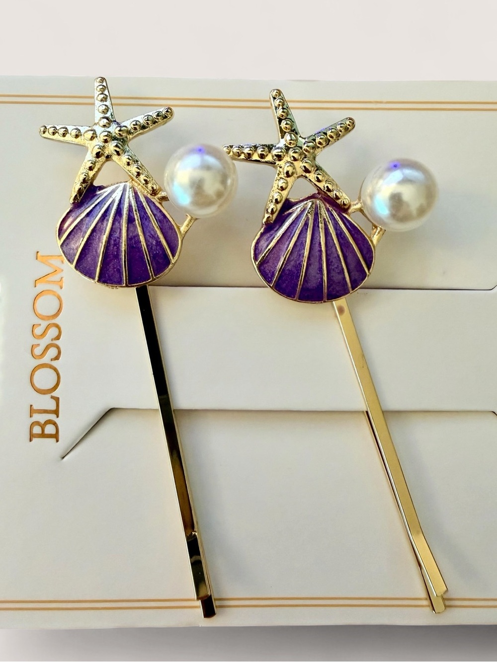 BUY NOW Pearl Enamel Seashell Starfish Accent Hair Clip (Set of 2) - Picture 7 of 9